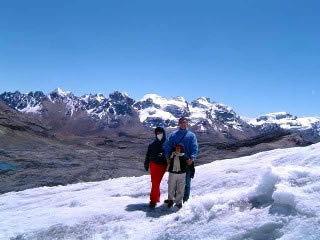 PASTORURI Y NEVADO HUARAPASCA