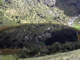 LAGUNA YANAHUARMI 02