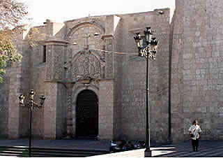 IGLESIA AREQUIPA