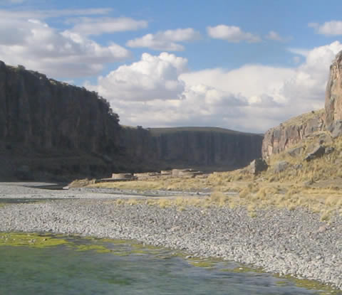 Restos Arqueologicos de Maukallacta 01