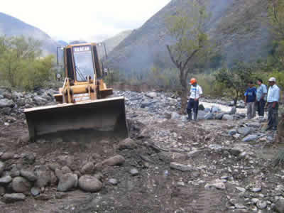 ACTIVIDAD MUNICIPAL DE LIMPIEZA DEL RIO HUACARMAYO 05