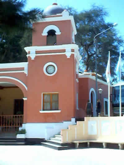 LA LAGUNA HUACACHINA Y LA HISTORIA 02