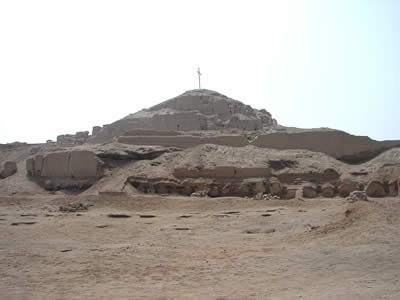 HUACA LA CENTINELA TEMPLO PRINCIPAL CHINCHA 09