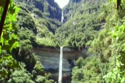 CATARATA DE YUMBILLA 03