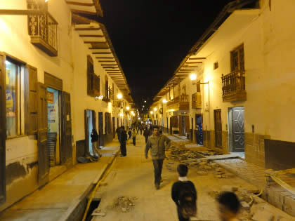 CHACHAPOYAS DE NOCHE 07