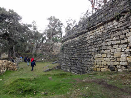 COMPLEJO ARQUEOLOGICO MONUMENTAL KUELAP - EL CASTILLO 13