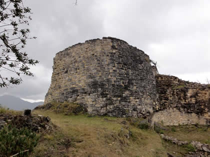 COMPLEJO ARQUEOLOGICO MONUMENTAL KUELAP - EL TORREON NORTE 07