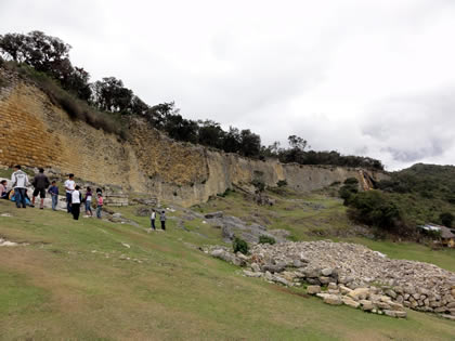 COMPLEJO ARQUEOLOGICO MONUMENTAL KUELAP - SECTOR CENTRO Y NORTE 04