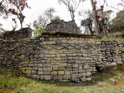 COMPLEJO ARQUEOLOGICO MONUMENTAL KUELAP - SECTOR PUEBLO BAJO 19