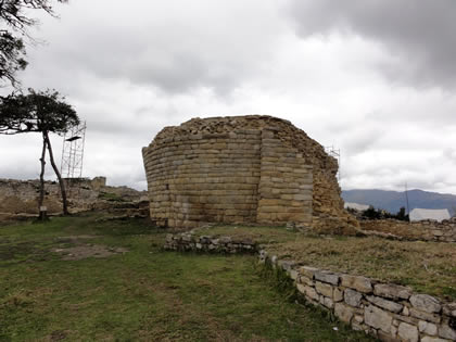 COMPLEJO ARQUEOLOGICO MONUMENTAL KUELAP - EL TINTERO 03