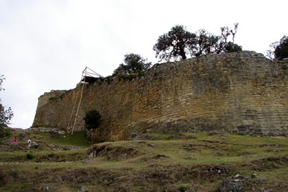 COMPLEJO ARQUEOLOGICO MONUMENTAL KUELAP - SECTOR SUR 05