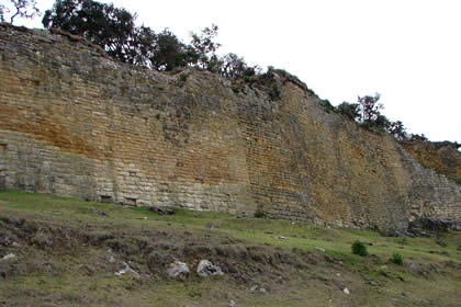 COMPLEJO ARQUEOLOGICO MONUMENTAL KUELAP - SECTOR SUR 06