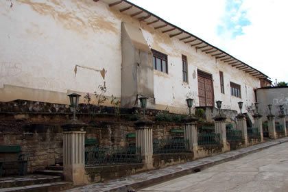 IGLESIA DE BELEN 01