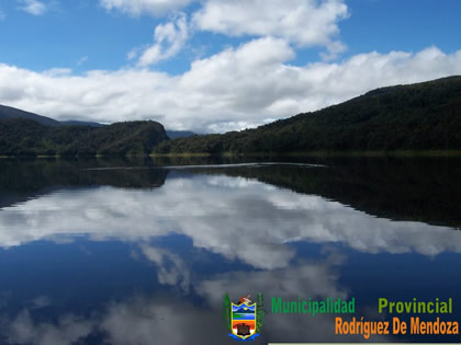 LAGUNA ESTACIONAL DE HUAMANPATA 02