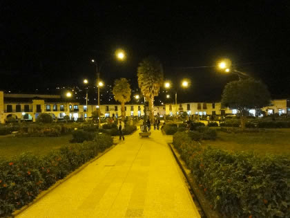 PLAZA DE ARMAS DE CHACHAPOYAS 09