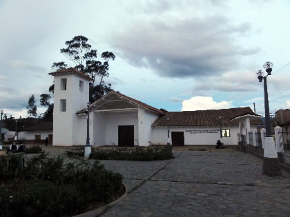 PLAZUELA - IGLESIA - MUSEO ETNICO RELIGIOSO E HISTORICO DE SANTA ANA 09