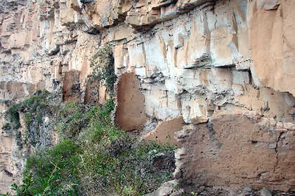 PUEBLO DE MUERTOS 06