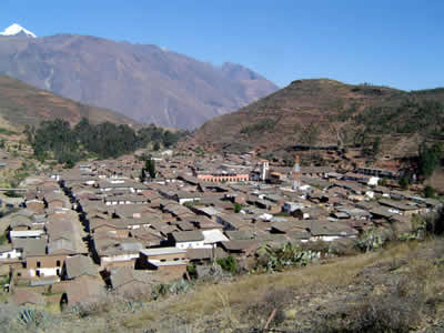 FOTO PANORAMICA DEL PUEBLO DE CORONGO 02