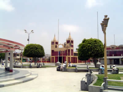 IGLESIA DE HUARMEY