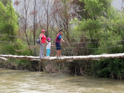 RIO Y VALLE DE HUARMEY 02