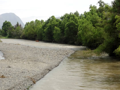 RIO Y VALLE DE HUARMEY 03