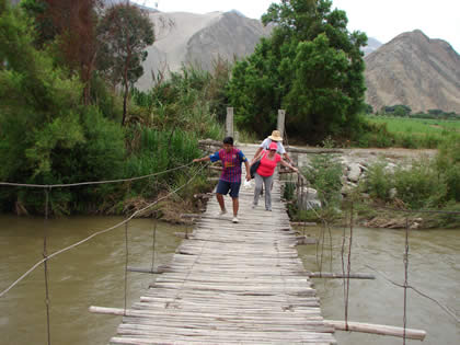 RIO Y VALLE DE HUARMEY 15