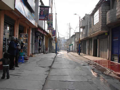 CALLES DE LA CIUDAD DE ABANCAY 02