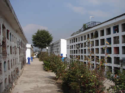 CEMENTERIO GENERAL DE ANDAHUAYLAS 04