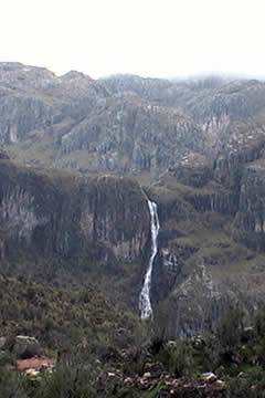 LAGUNA YANAHUARMI 09