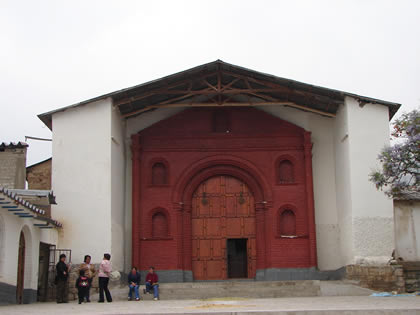 PARROQUIA SANTA CATALINA DE CURAHUASI 01