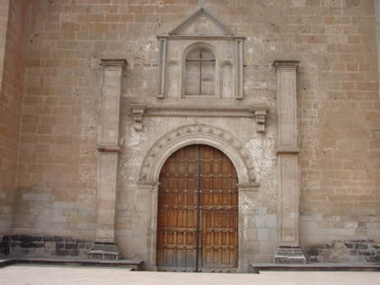 PARROQUIA SAN PEDRO DE ANDAHUAYLAS 04