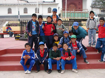 PLAZA DE ARMAS DE CURAHUASI 03