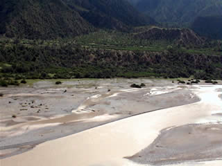 PAMPAS RIVER 09