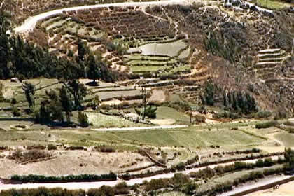 LAGUNA DE HUANZOCCOCHA Y BOSQUE DE PIEDRAS DE SANTO SANTO 01
