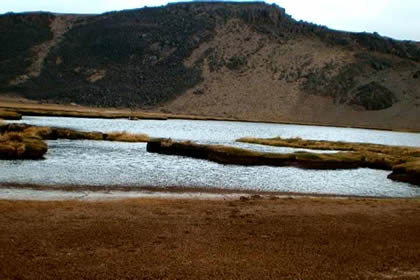 LAGUNA DE HUANZOCCOCHA Y BOSQUE DE PIEDRAS DE SANTO SANTO 02