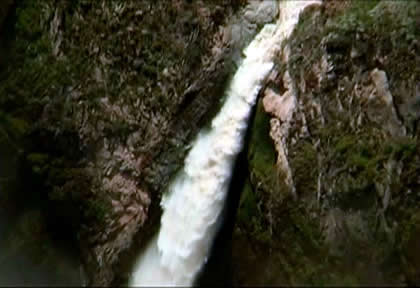 MIRADOR Y CATARATA DE OSKUNE 07