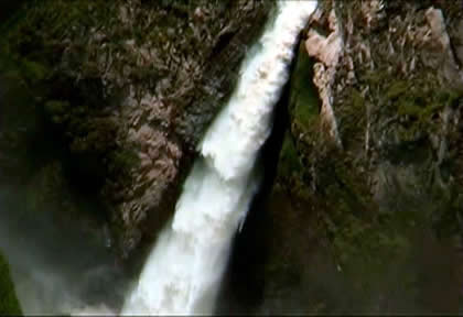 MIRADOR Y CATARATA DE OSKUNE 08