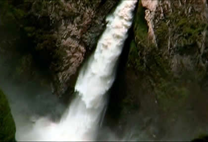 MIRADOR Y CATARATA DE OSKUNE 09