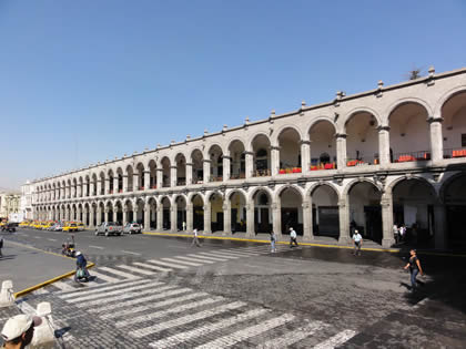 PLAZA DE ARMAS AREQUIPA 03