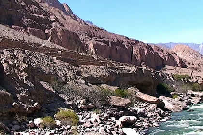 RUINAS DE HUA�A 03