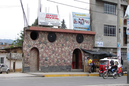 AVENIDA ATAHUALPA 02