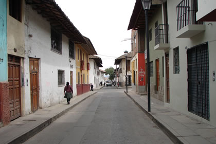 CALLES Y CASONAS CAJAMARQUINAS 40