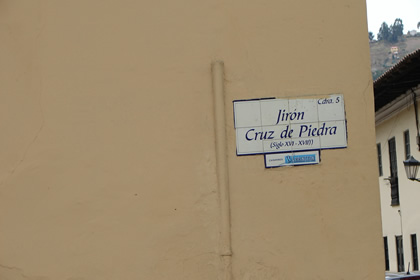 CRUZ DE PIEDRA 01