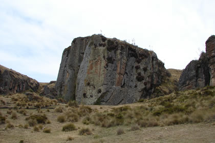 CUMBEMAYO - BOSQUE DE PIEDRAS LOS FRAILONES 09