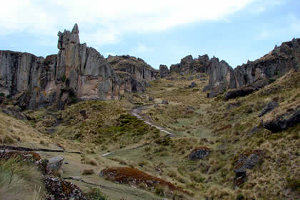 CUMBEMAYO - BOSQUE DE PIEDRAS LOS FRAILONES 14