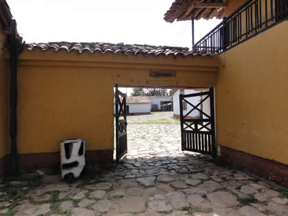 HACIENDA LA COLPA ESTABLOS 01