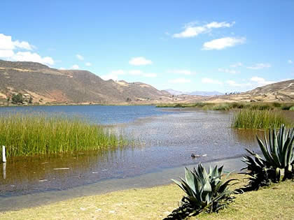 LAGUNA SAN NICOLAS 03