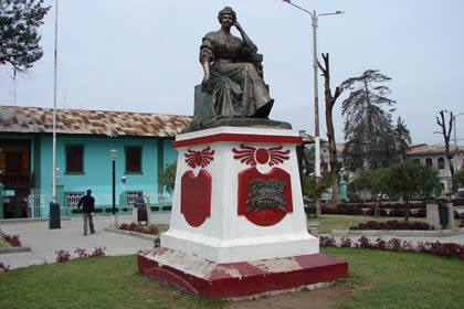 PLAZA AMALIA PUGA 03