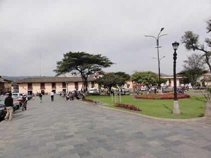 PLAZA DE ARMAS DE CAJAMARCA 11