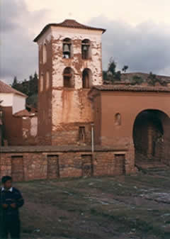 PUEBLO DE CHINCHERO 01